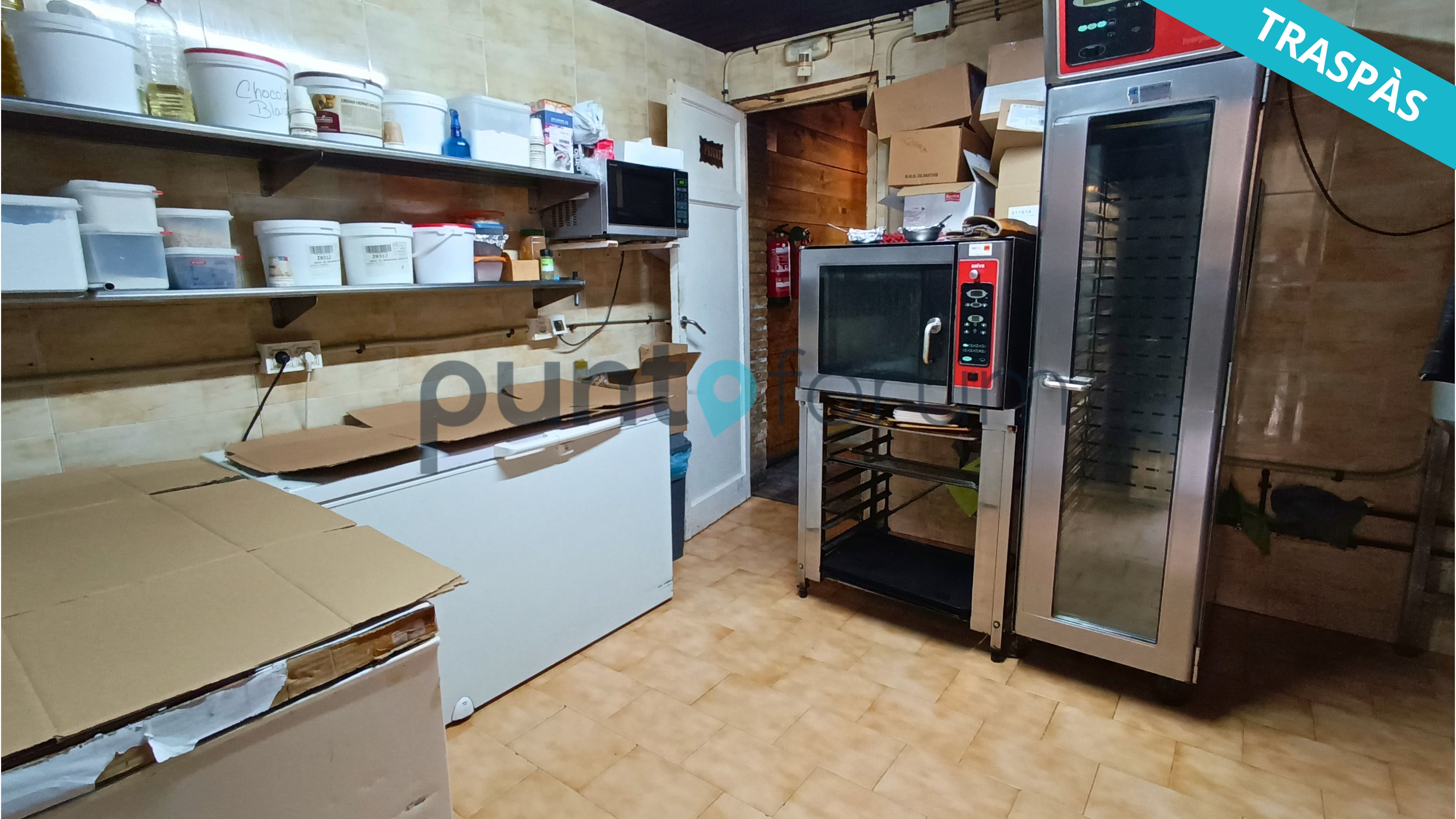 Panadería con licencia de degustación en una de las zonas más transitadas de Barcelona